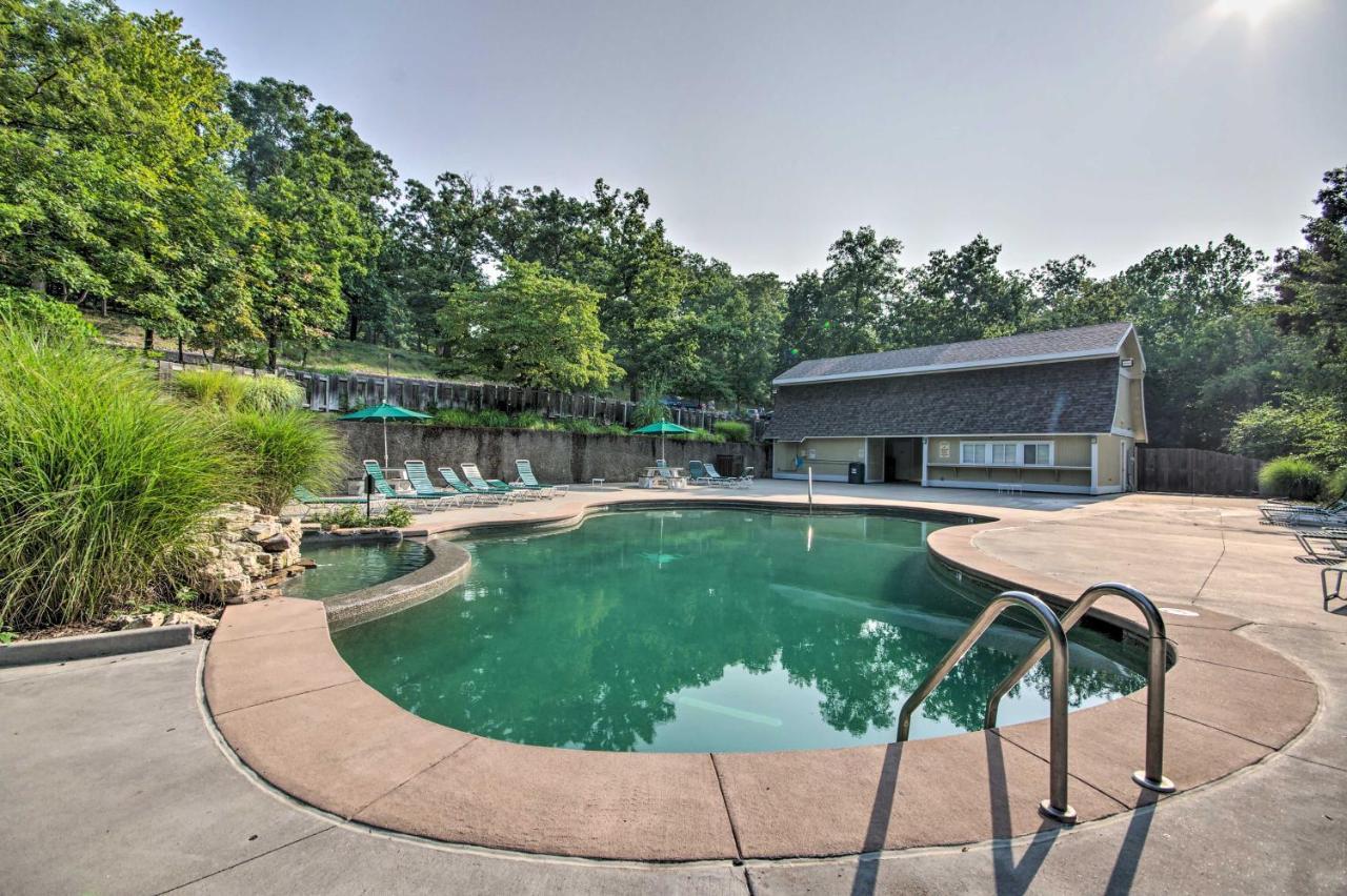 Holiday home Osage Getaway - 1 Mi To Margaritaville Fun!
